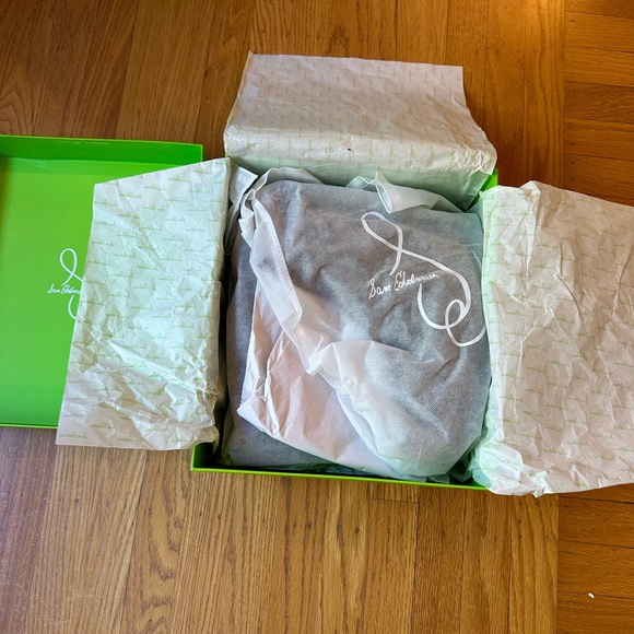 Olive Green Suede Chelsea Boots for Women - Picture 5 of 8